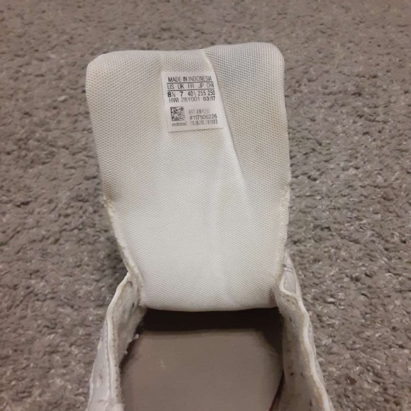 Women's Size 8.5 Adidas Cloudfoam Advantage Shoes White w/ Black Stripes - Picture 12 of 15